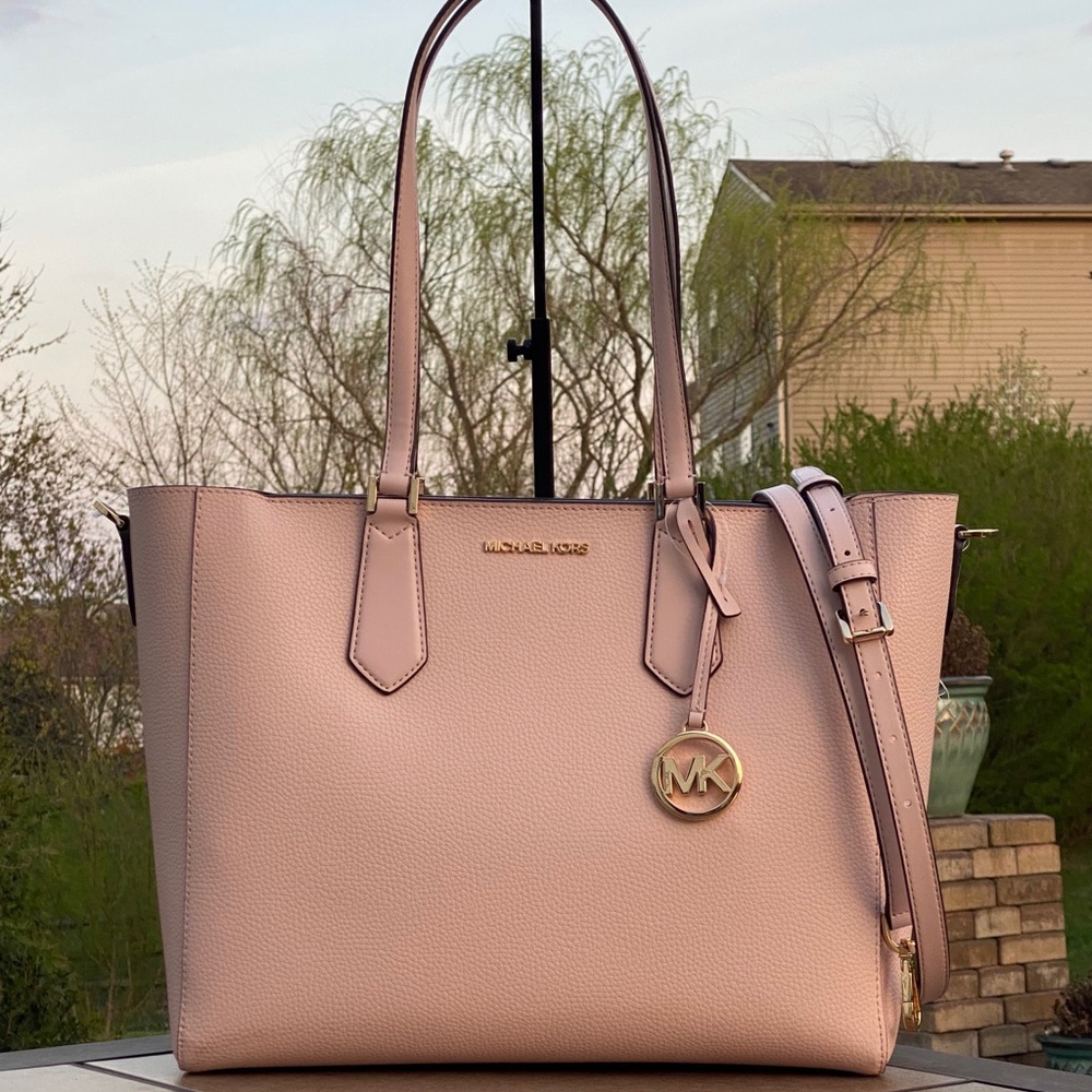 NWT Michael Kors Kimberly Large 3 in 1 Tote - Picture 3 of 7